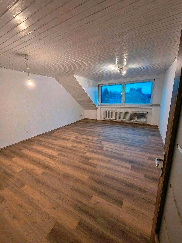 Thumbnail-Große 2,5 Wohnung in Dinslaken - Hiesfeld