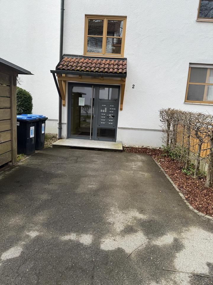 Thumbnail-Helle 3-Zimmer-Wohnung mit Balkon in ruhiger Lage in Landsberg