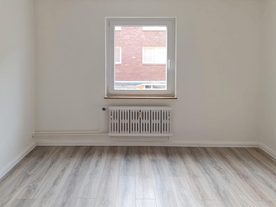 Thumbnail-Renovierte 2-Zimmer-Wohnung im 1.Obergeschoss zu vermieten!*Mit Balkon*