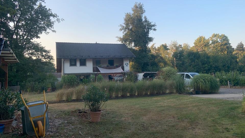 Thumbnail-Haus in Velpke: 8 Zimmer, 5.130 m2 Grundstück, Pool, Kamin