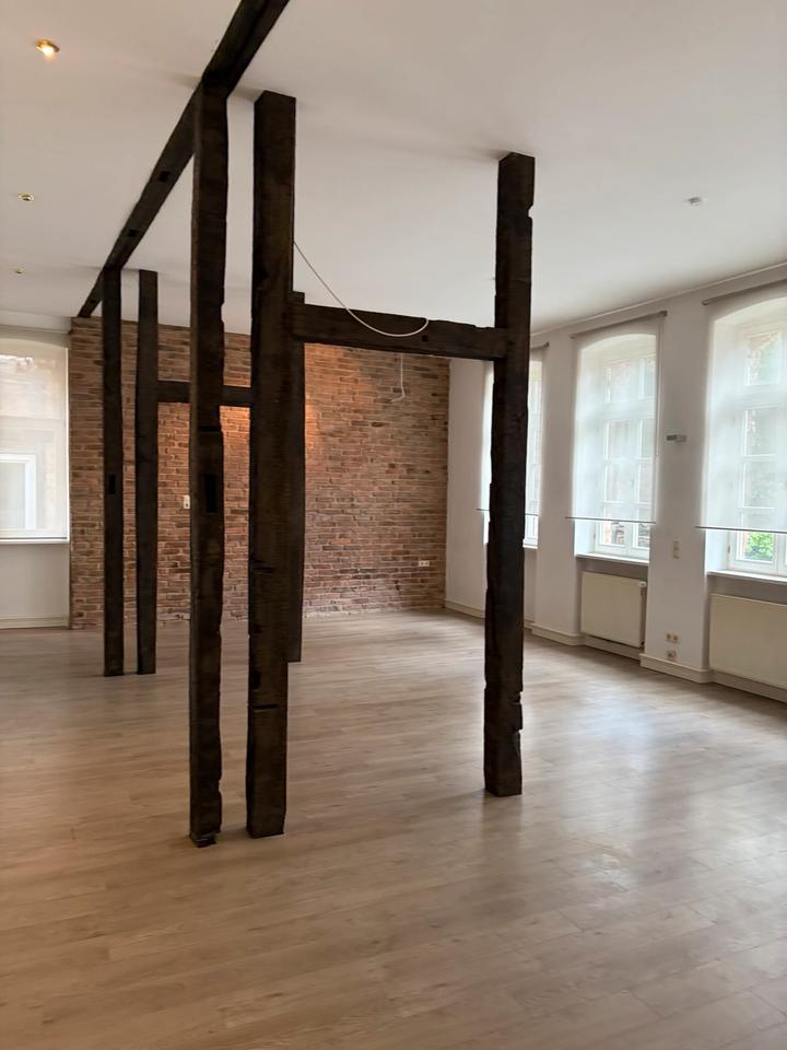 Thumbnail-Wunderschöne 65 m² Altbauwohnung im Herzen von Minden