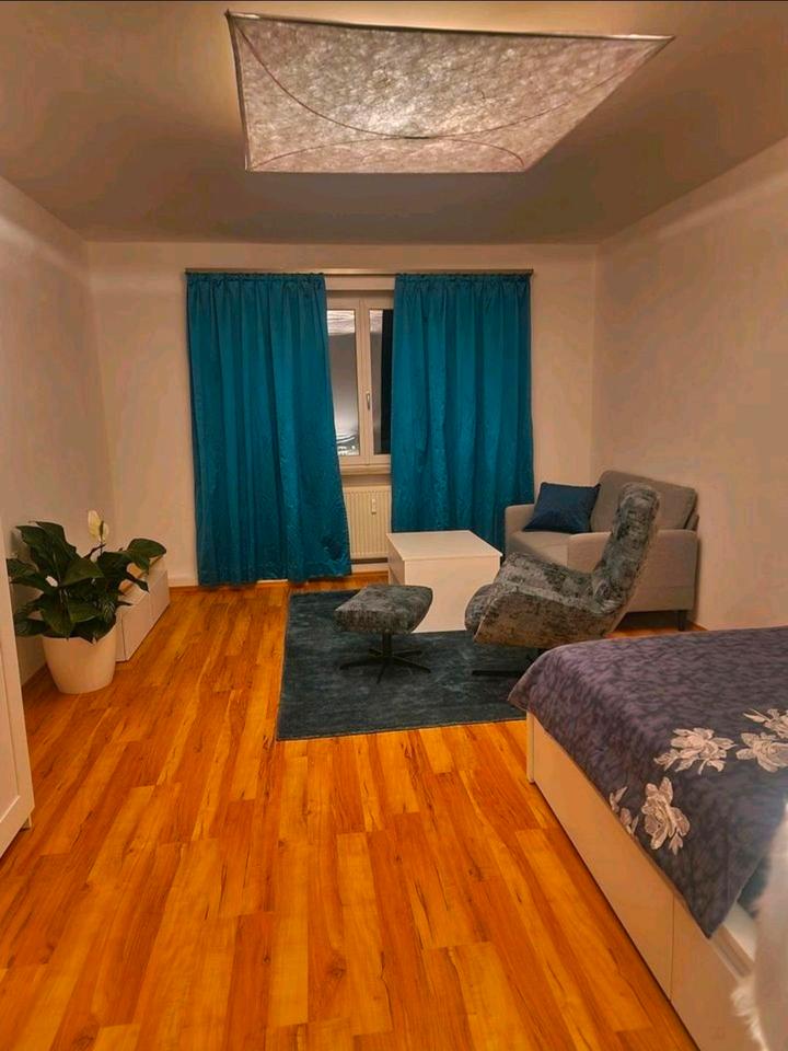 Thumbnail-Möbliertes ZIMMER zur Untermiete (keine Paare!)