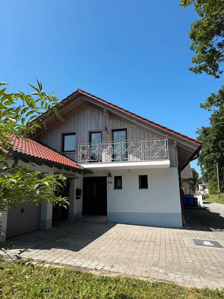 Thumbnail-1,5 Zimmer Wohnung mit zwei Balkonen und donau Blick