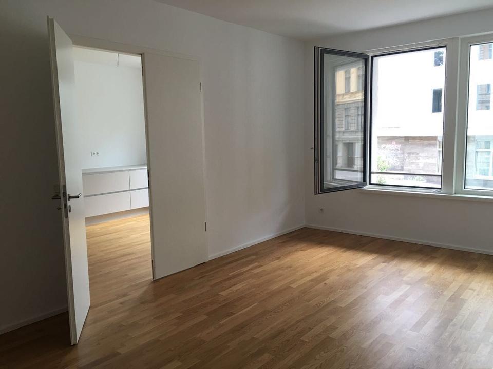 Thumbnail-Luxuriöse 3-Zimmer Wohnung in TiergartenMitte Berlin vermieten