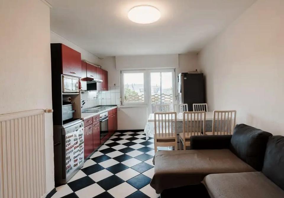 Thumbnail-Helles 4zkb Wohnung 108qm 2 Bädern Balkon klimatisiert
