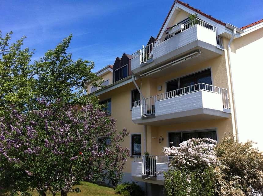 Thumbnail-Sonnige 2,5 Zimmer Wohnung