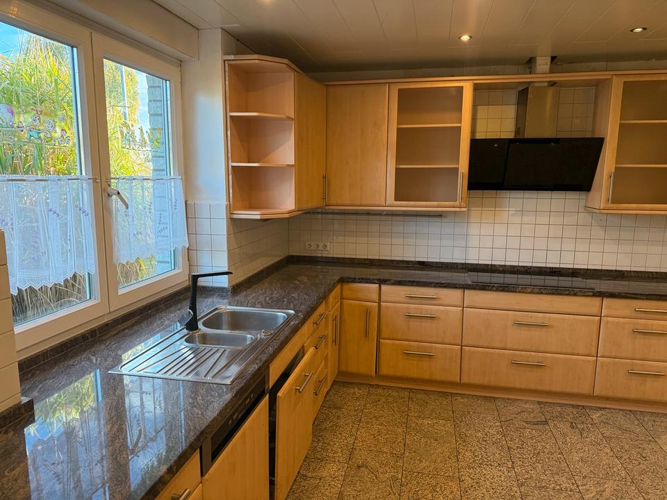 Thumbnail-300m² Isernhagen: 7 Zi. ideal für Monteure, Firmen & Praxen