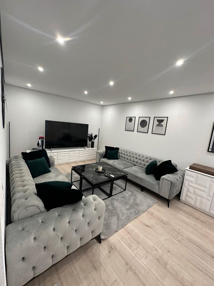 Thumbnail-Ein-Zweifamilienhaus in Beselich