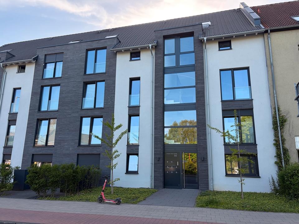 Thumbnail-Moderne 3-Zimmer-Neubauwohnung mit Einbau Küche ab 01.07. frei