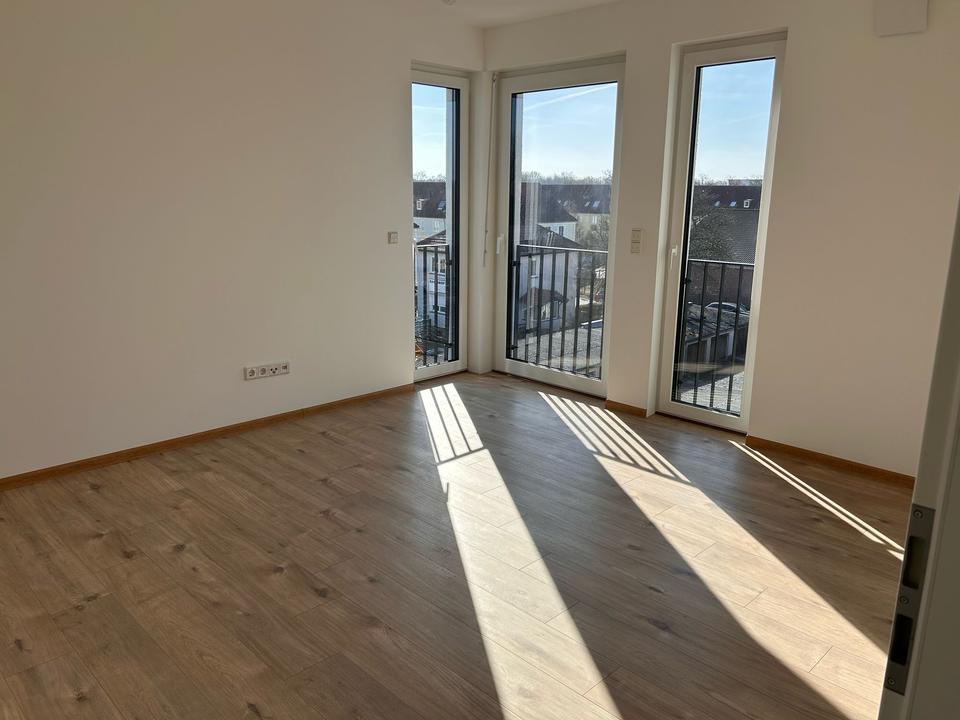 Thumbnail-Moderne 1-Zi.-Wohnung mit EBK & Balkon, nahe UNIWISTA, 10 Min. zur S-Bahn – ab 122025 Erstbezug!
