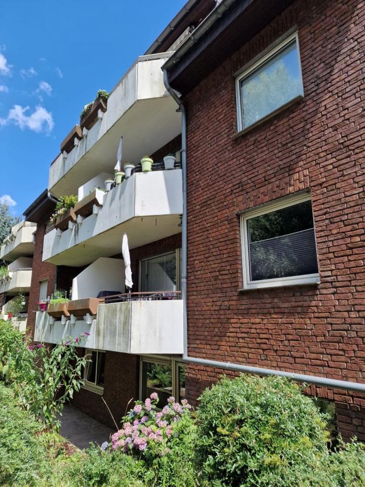 Thumbnail-Mehrfamilienhaus 7WE Balkone Garagen Fernwärme Effizienzkl C