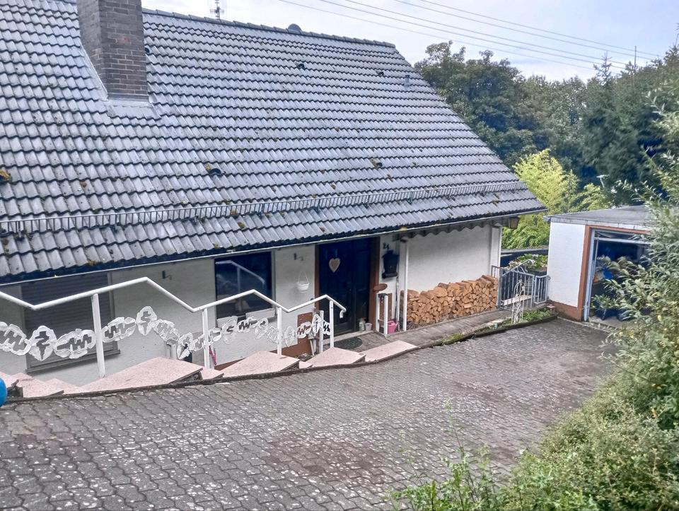 Thumbnail-Einfamilienhaus mit Einliegerwohnung