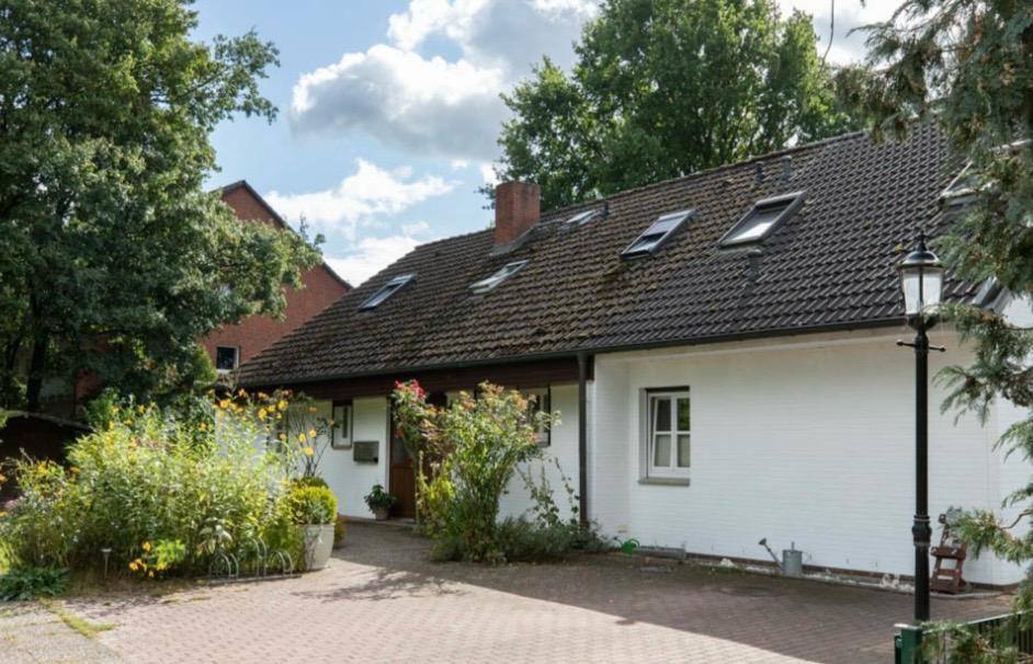 Thumbnail-Geräumige 3-Zimmer-Wohnung mit Garten in Elmshorn zu vermieten