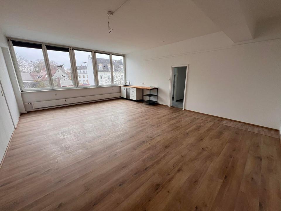 Thumbnail-1-Zi.-Loftcharme mit 57 m² in ehemaliger Fabrik v. Sankt Georgen