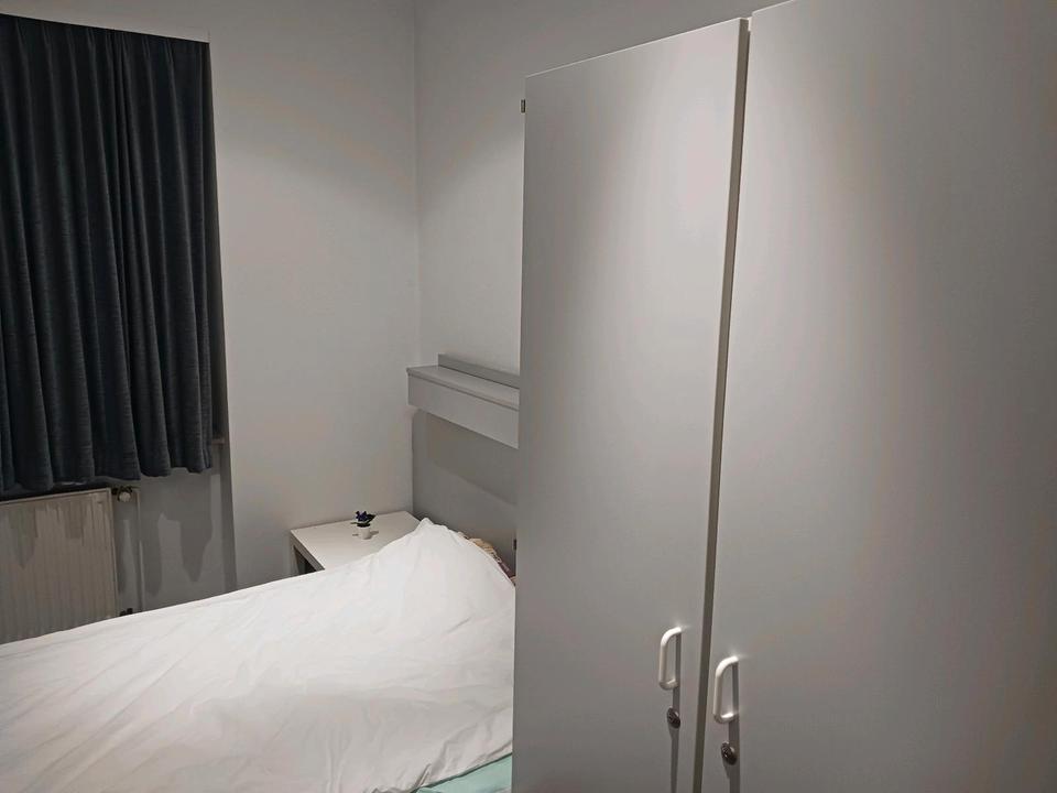 Thumbnail-Vollmöbliertes 1-Zimmer-Apartment in Erfurt (EG)