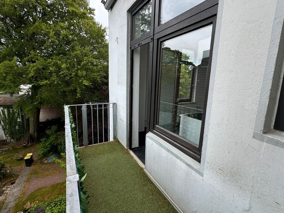 Thumbnail-Helle Altbauwohnung mit groß. Räumen und Balkon in Bremerhaven