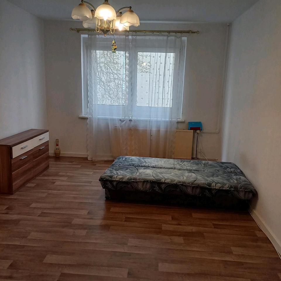 Thumbnail-1 Zimmer in 3 Zimmerwohnung zu vermieten