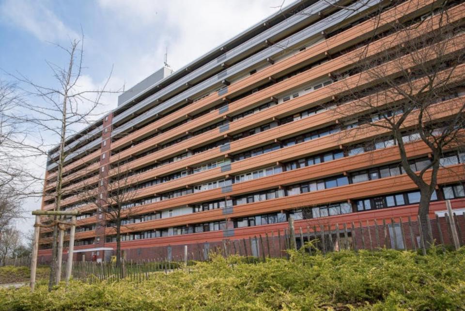 Thumbnail-4 Zimmer mit Balkon & Weitblick – frisch kernsaniert