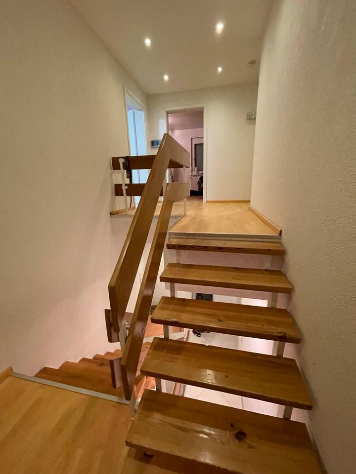 Thumbnail-Einfamilienhaus mit Dachterrasse, Garage & Garten – 130 m², 5 Zi.