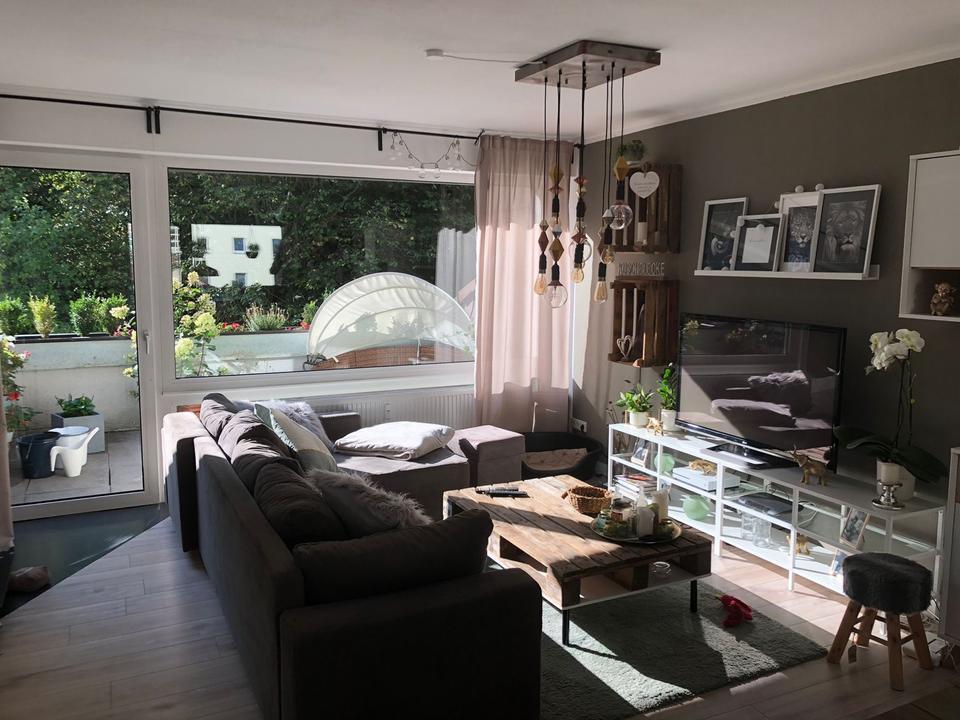 Thumbnail-Helle Dachgeschosswohnung (110m²) mit 2 Balkonen-FRISCH renoviert