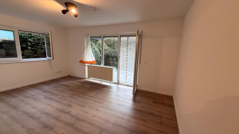 Thumbnail-Frisch renoviert: Souterrain-Wohnung mit schöner Terasse