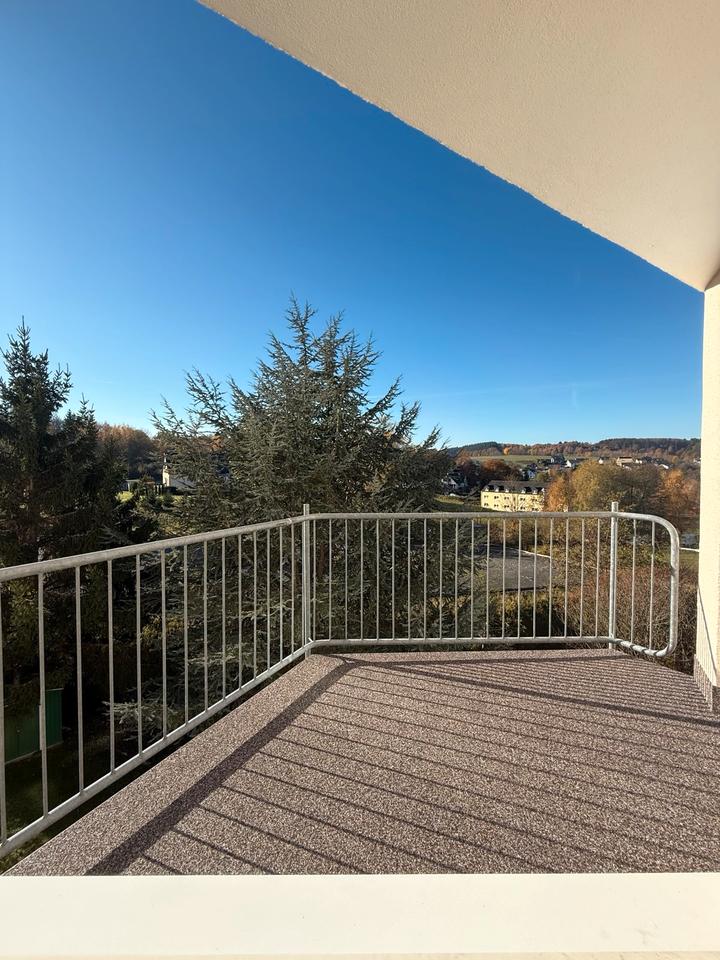 Thumbnail-Ab sofort : 2 Zimmer Küche Bad Abstell