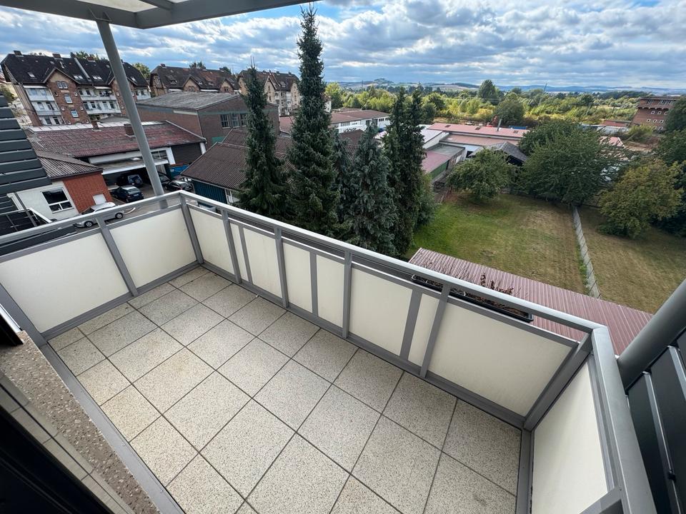 Thumbnail-Charmante 3-Zimmer-Wohnung mit Balkon und Keller in gepflegtem Me