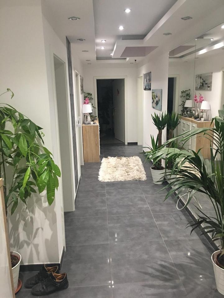 Thumbnail-3 Zimmer Dachgeschoß Wohnung in Boele-Kabel Zentral