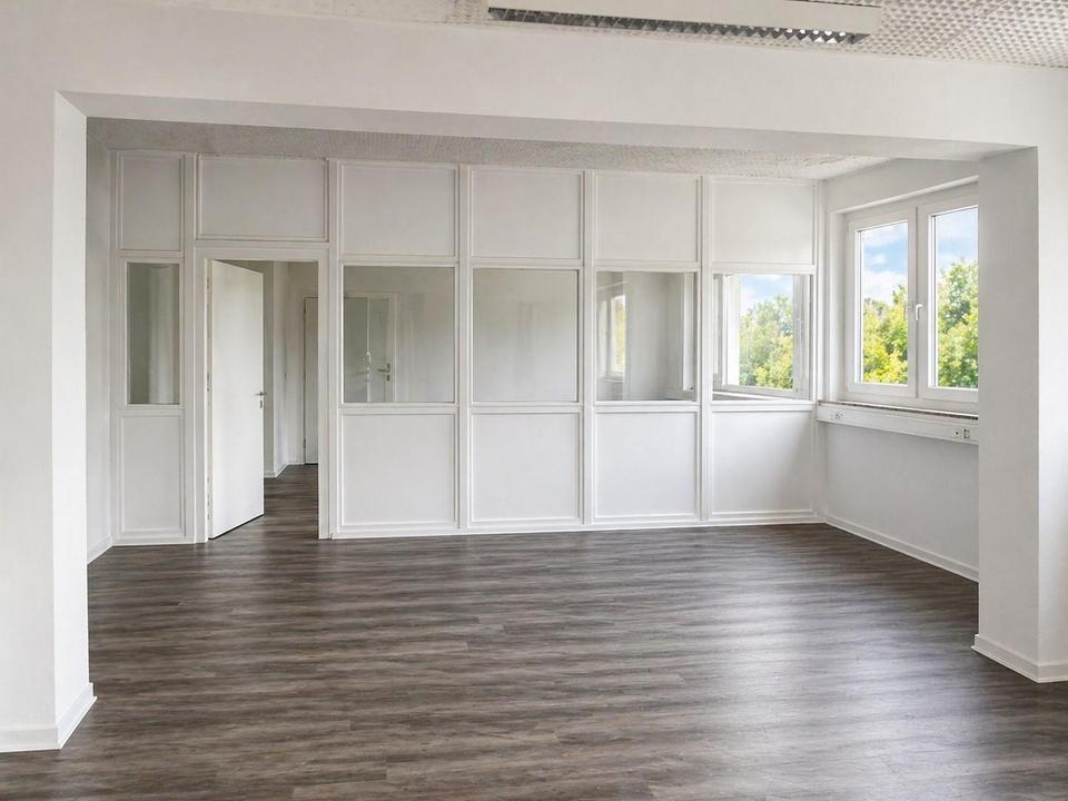 Thumbnail-Attraktive Bürofläche in zentraler Lage von Seligenthal – modern, großzügig und mit Blick ins Grüne