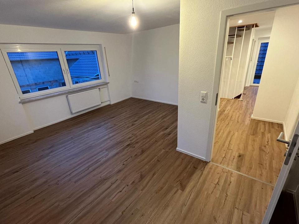 Thumbnail-Einfamilienhaus - 5,5 Zimmer - 150m² - Laichingen-Feldstetten