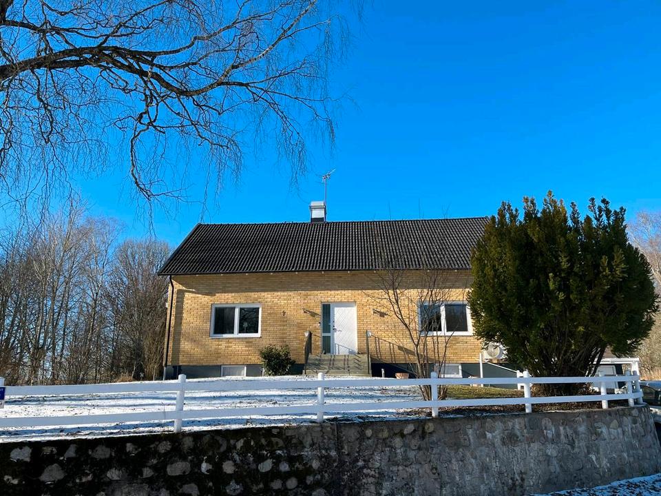 Thumbnail-Geräumige Backsteinvilla mit Einliegerwohnung in Südschweden