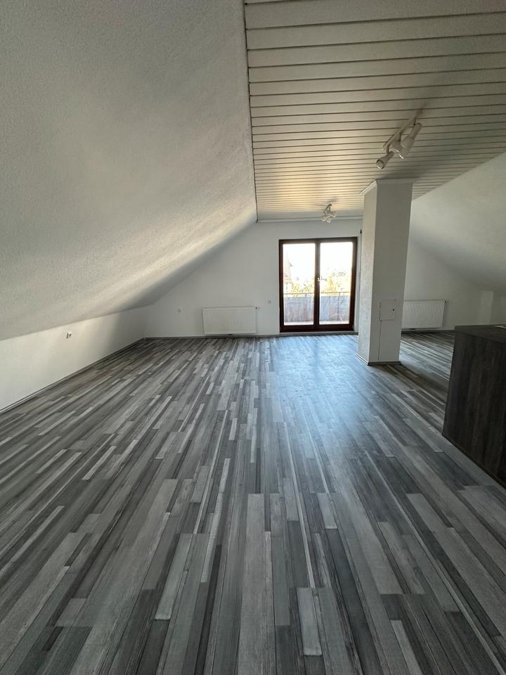 Thumbnail-2 Zimmer Dachgeschoßwohnung zu vermieten