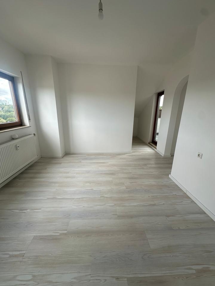 Thumbnail-Dachgeschosswohnung Schwieberdingen