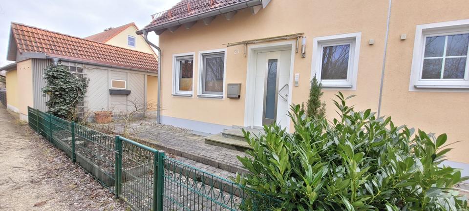 Thumbnail-Schöne und gepflegte DHH in DillingenSchretzheim