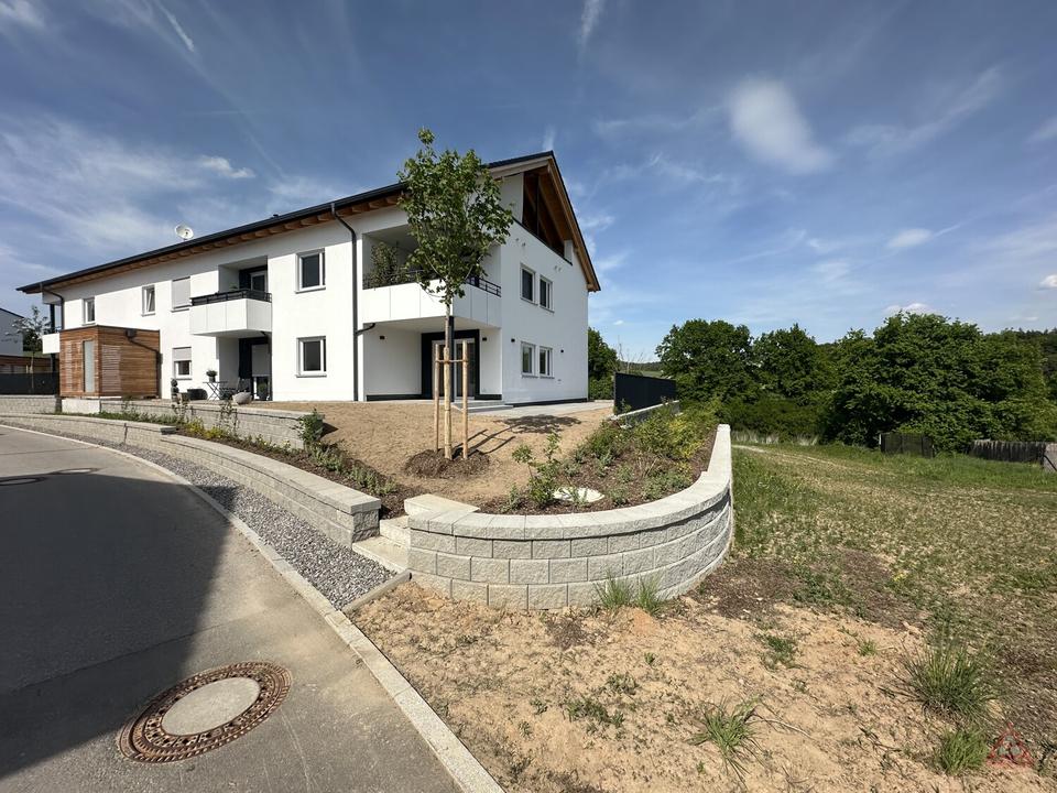 Thumbnail-Neubau 2-Zimmer- Wohnung mit TerrasseGarten inkl. hochwertiger Einbauküche