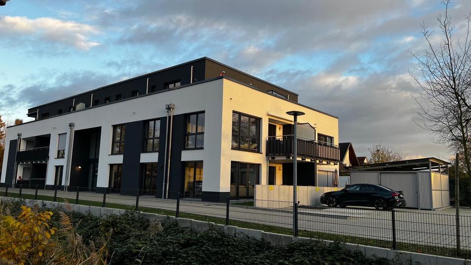 Thumbnail-Moderne hochwertige EG-Wohnung mit Terrasse & Rasen in Elchesheim