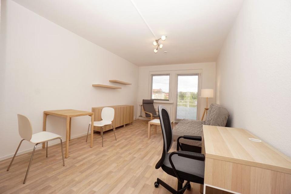 Thumbnail-Möbliertes 1-Raum-Apartment mit Balkon in Plauen