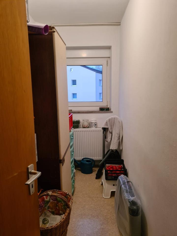 Thumbnail-Helle 3-Zimmer-Wohnung mit Balkon (ca. 90 m²) in Hof zu vermieten