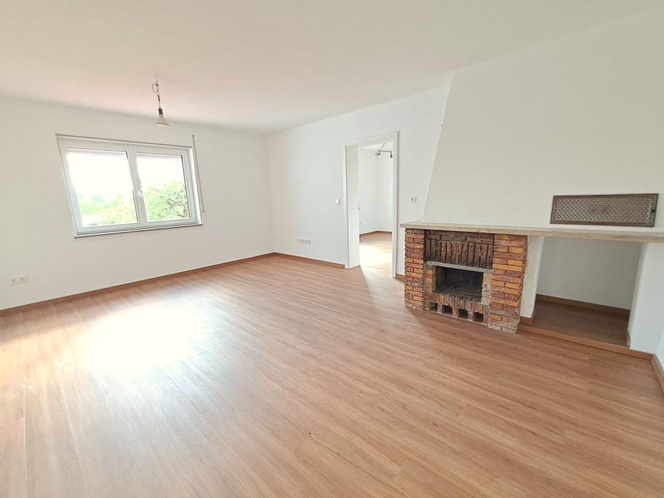 Thumbnail-Erstbezug nach Kernsanierung – Moderne 6- Zimmer- Wohnung