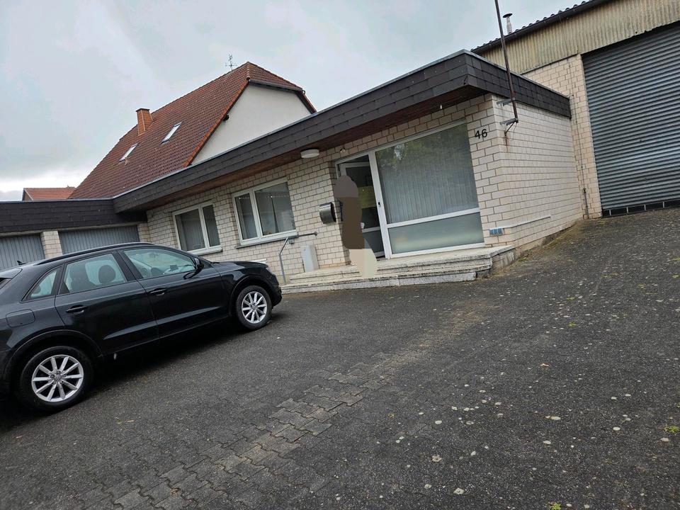 Thumbnail-Lagerhalle Gewerbeimmobilie Lagerfläche Onlinehandel Gewerbehalle