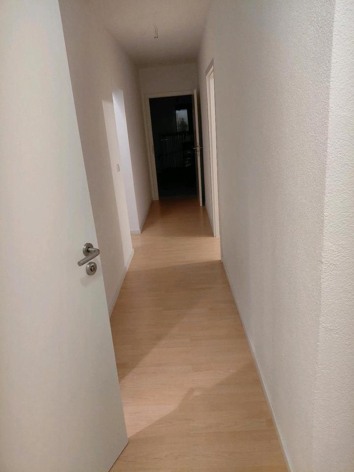 Thumbnail-3-Zimmer-Wohnung