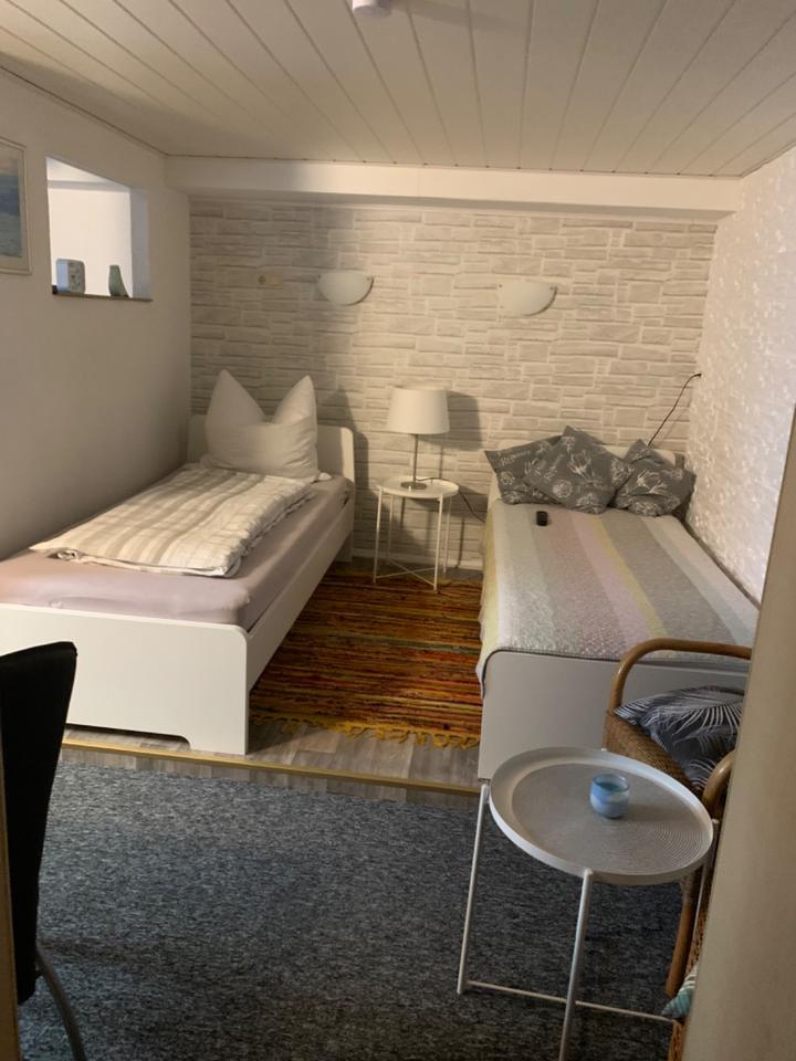 Thumbnail-Kleine Souterrainwohnung f. Monteure oder Wochendheimfahrer