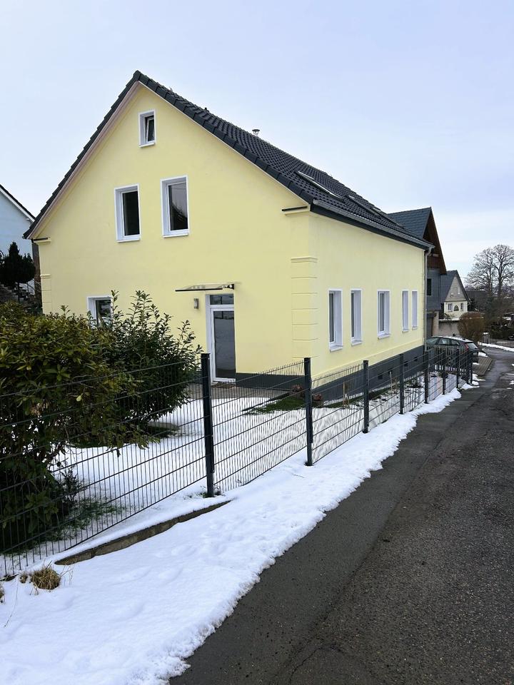 Thumbnail-Kernsaniertes schönes Einfamilienhaus mit viel Platz von Privat