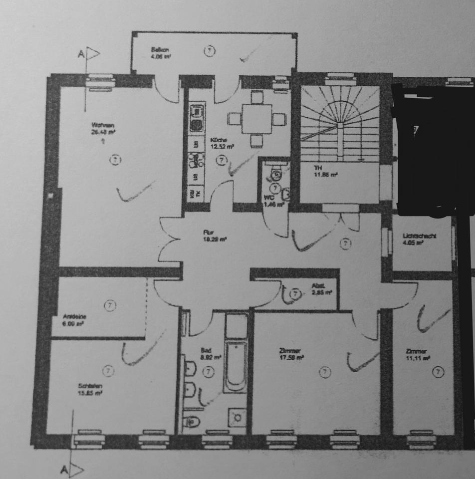 Thumbnail-Erstklassige 4-Zimmer-Altbauwohnung mit Balkon & Parkett