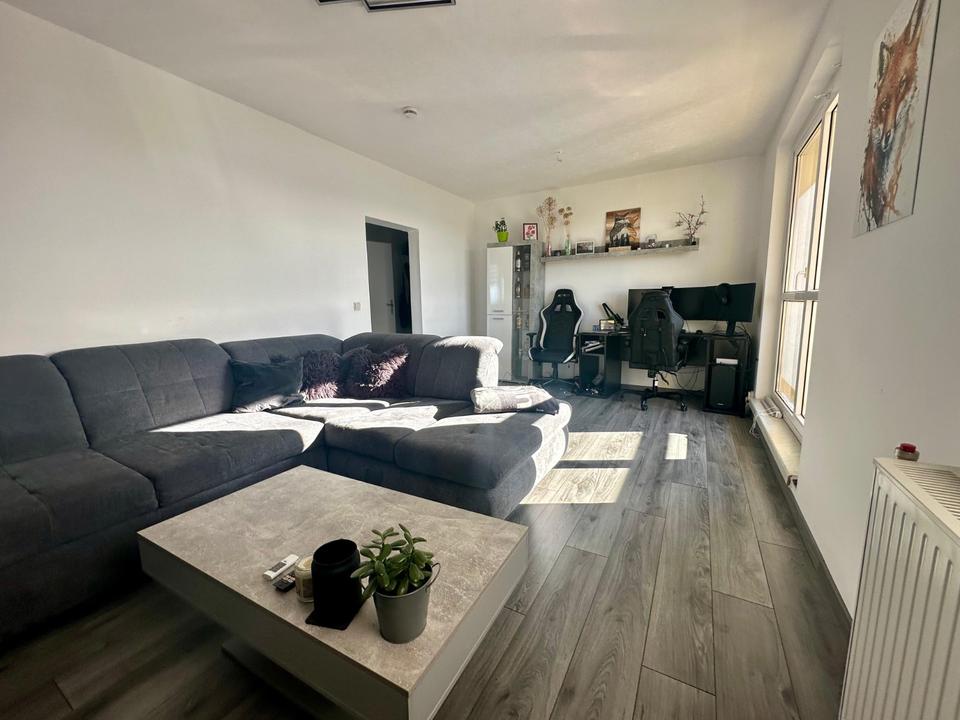 Thumbnail-schicke 3-Raumwohung mit Einbauküche zu verkaufen