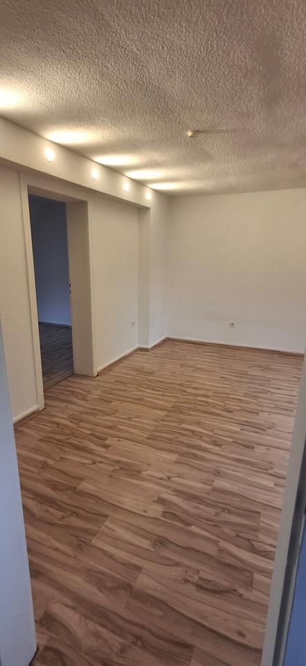 Thumbnail-3-Zimmer-Dachgeschosswohnung in zentraler Lage von Dortmund-Eving