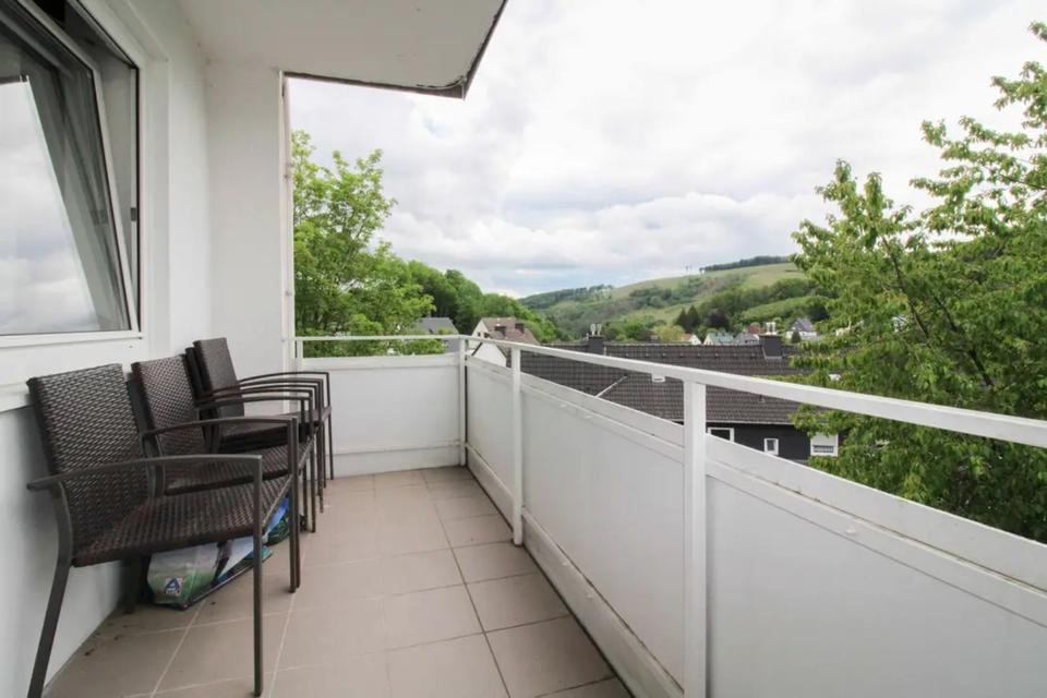 Thumbnail-3,5 Zimmer. Südliche Aussrichtung und Aussicht in die Natur