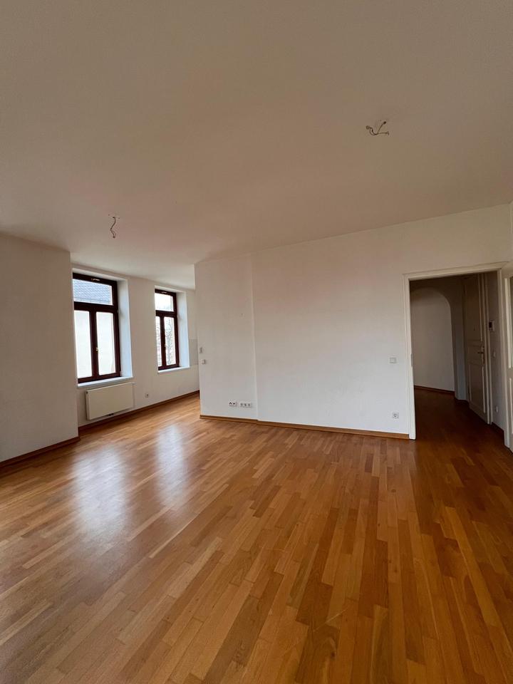 Thumbnail-+ Balkon, EBK, frisch modernisiert: Wohnen in Dresden-Striesen +