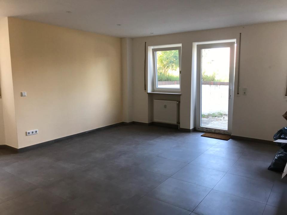 Thumbnail-2-Zimmer Wohnung für Singles oder Paare mit Garten