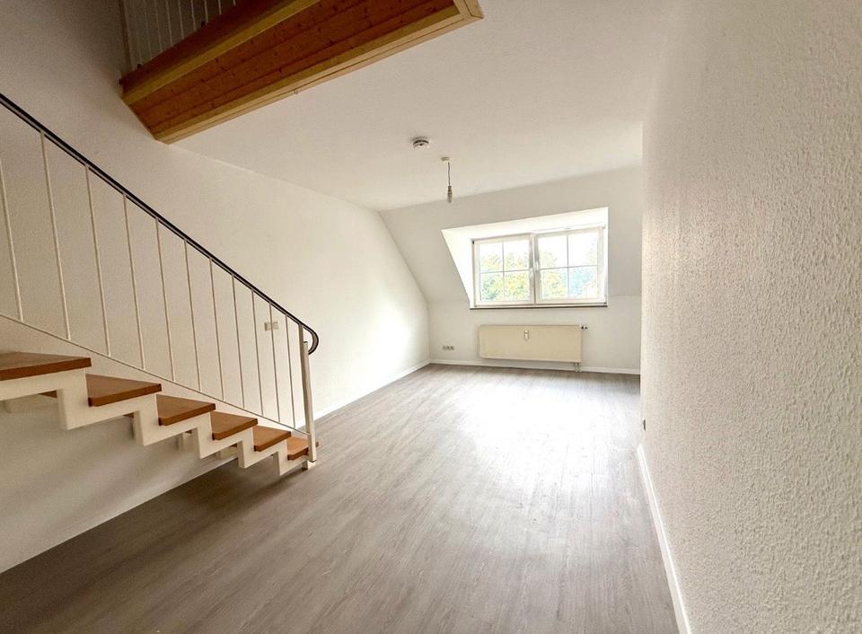 Thumbnail-Schöne Dachgeschoss Wohnung 2 Zimmer